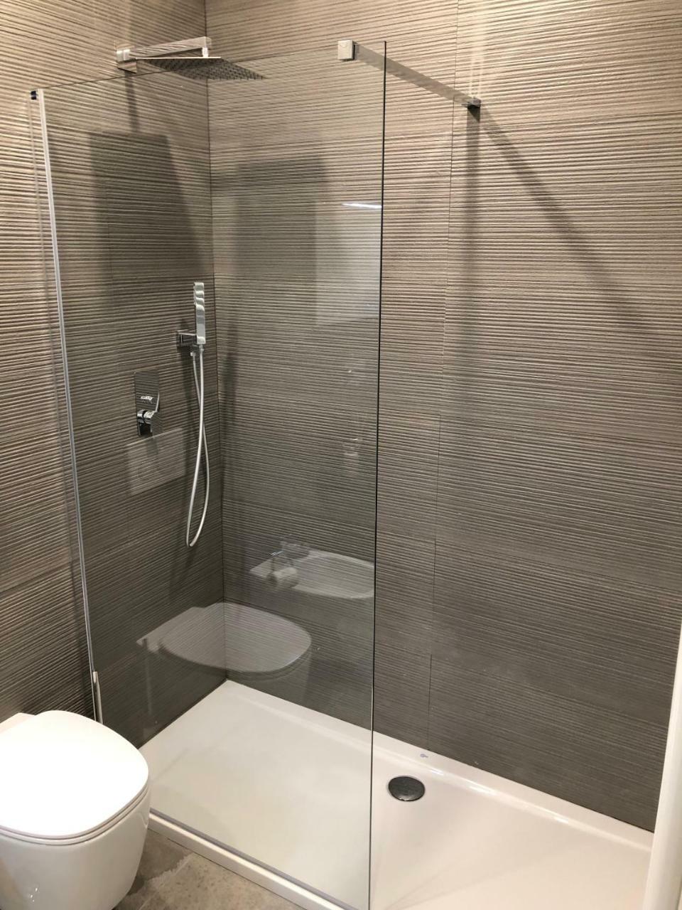 Joe Luxury House Turín